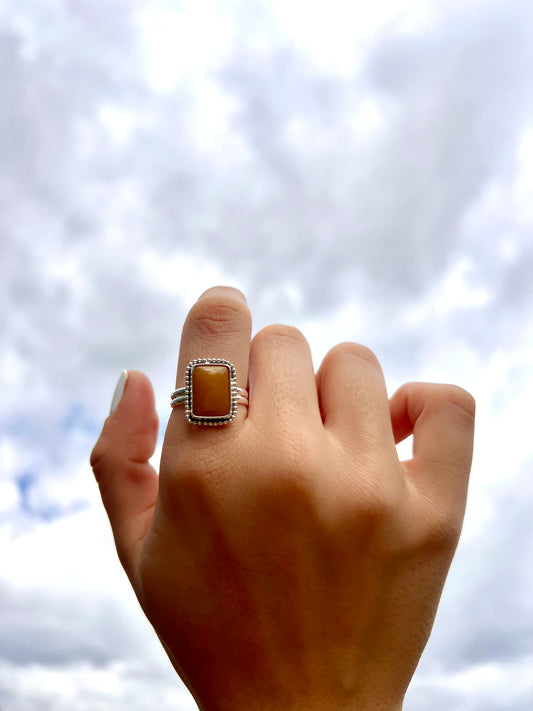 yellow jade rectangular ring